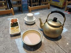 草莓奶酒-屋里家延边朝鲜族冷面(南园店)