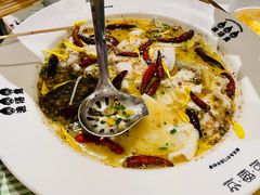 -渔语鱼新川菜Bistro(万象天地店)