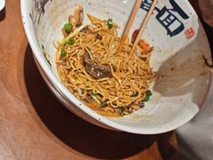 -李犟大爆鳝面·手工蟹黄包(湖滨西湖店)