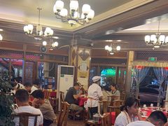 -山城年华老火锅(玉林店)