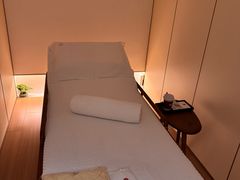 -常乐·对症推拿(长宁来福士店)