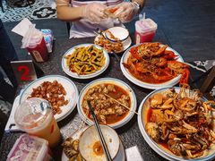 -三妹小龙虾·黄油蟹(华侨城总店)