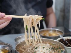 -正宗杨记普洱酸醋米线(总店)