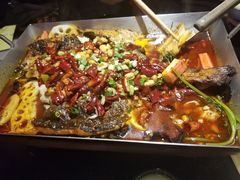 -鸣记脆皮烤鱼·海鲜烤鱼(亿合城店)