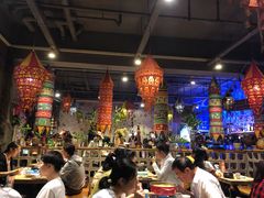 大堂-花腰餐吧Bistro烧烤 傣味(传媒大学店)