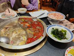 -沸炉重庆老火锅(军事博物馆店)