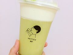 玉露茶后-喜茶(上海正大广场店)