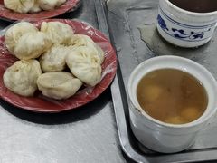 -高师傅特色米粉汤包(建设路店)