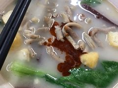 -鸭味先老鸭粉丝馆(瑞金路二号四号小区店)