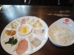 -建新园过桥米线(老街店)