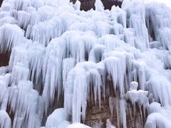 -大平台龙居瀑布旅游区