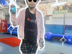 -正佳冰河湾真冰滑冰场