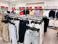 -瑞虹新天地月亮湾