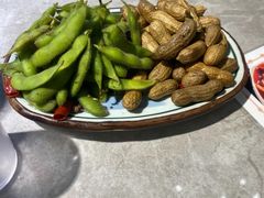 -休记光头香辣蟹干锅店(衣冠庙店)