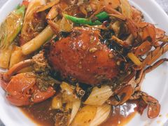 -臻鲜燕海鲜融合餐厅(金陵style店)