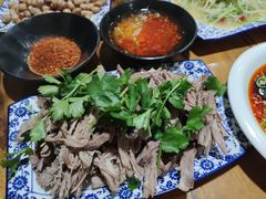 -秦地元羊肉馆(人民东路店)