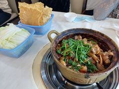-渝君重庆火锅(嘉宾路店)