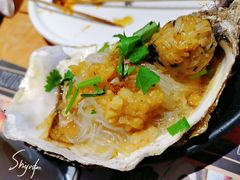 烤生蚝-喝丢一只鞋海鲜烧烤·海肠捞饭(东关街店)