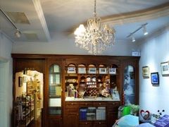 -荒岛书店(黄县路店)