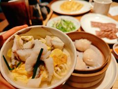 -荣家黄鱼面(南京西路店)