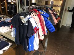 -巴宝莉工厂店/折扣店(工厂店)