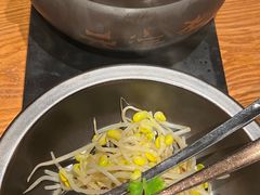 -云海肴·汽锅鸡·云南菜(天山百盛优客店)