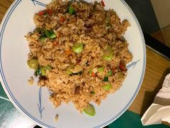 牛肉炒饭-粤港湾砂锅粥·宵夜(宝龙店)