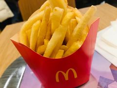 -麦当劳(百荣世贸商城店)
