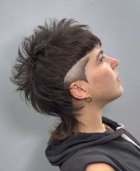 -海文先生国潮烫染男士理发馆
