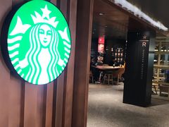 -星巴克臻选(国贸商城首店)