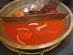 -沸炉重庆老火锅(军事博物馆店)