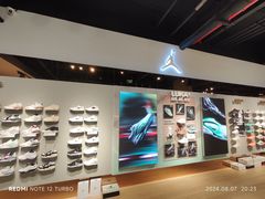 -JORDAN(东方广场店)