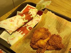 -肯德基(磐谷DT店)