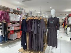 -优衣库(北京万柳华联购物中心店)