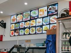-郑小二山东特色炒鸡店(红小巷店)