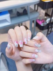 -Pink You美甲洗眉纹绣定制中心