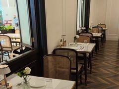 -静香HOUSE·全时段融合餐厅(七星欢乐颂店)