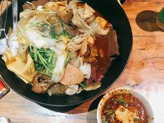-万记麻辣烫国展总店
