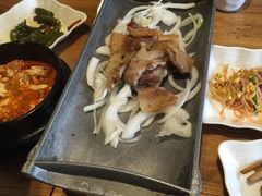 -紫霞门韩国料理烤肉(深南东路店)