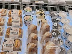 -红星前进面包牛奶公司(畅春园店)
