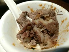 吊龙伴-幸运牛汕头小黄牛牛肉火锅(梅林店)