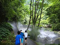 -西岭雪山大飞水景区