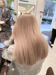 -AYO SALON