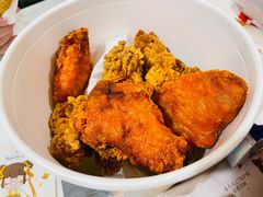 -麦当劳(展览馆店)