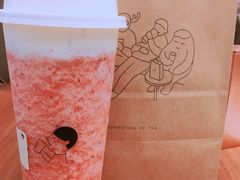 芝芝莓果-喜茶(上海正大广场店)
