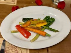 -Mark&Mars Restaurant