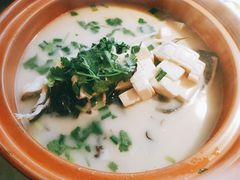 -姜君·千岛湖鱼头馆(浦东大道店)