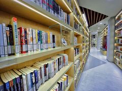 -漕河泾街道图书馆(漕河泾社区文化活动中心店)