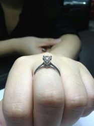 -威德钻石-克拉钻大本营(南京东路店)