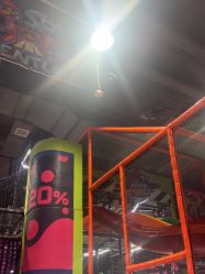 -欧酷世界动力星球(王府井奥莱UP TOWN店)